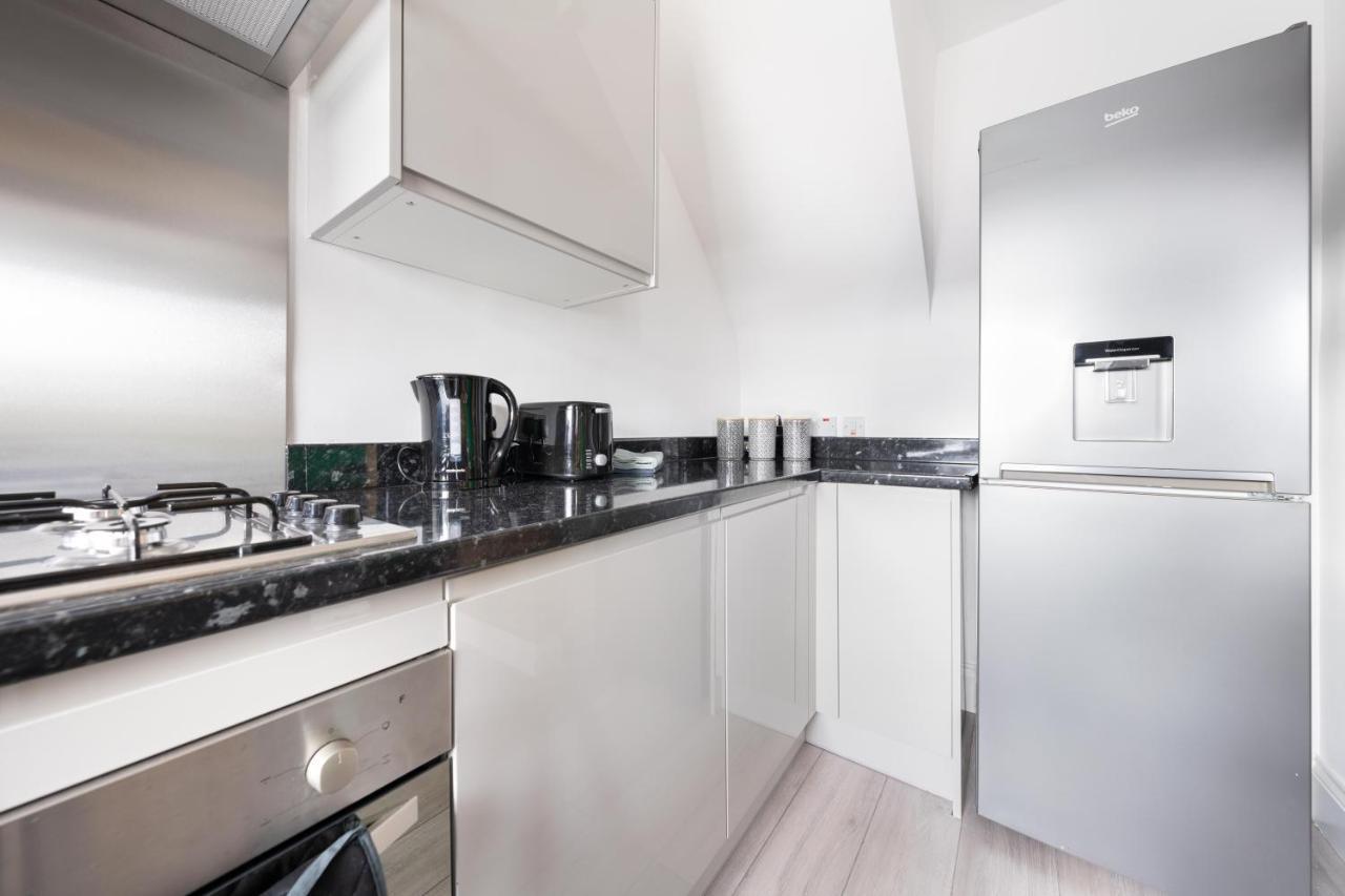 Contractor Accommodation Near Heathrow, Windsor Minutes From M4 سلوف المظهر الخارجي الصورة